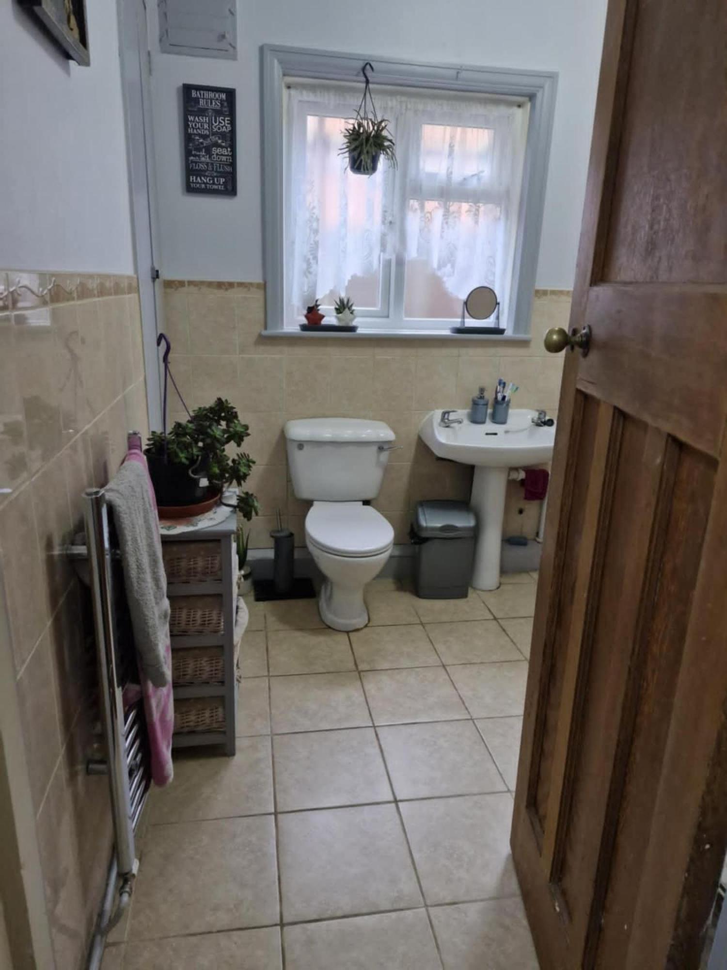 Проживание в семье 52westgate Bay Aven Маргит